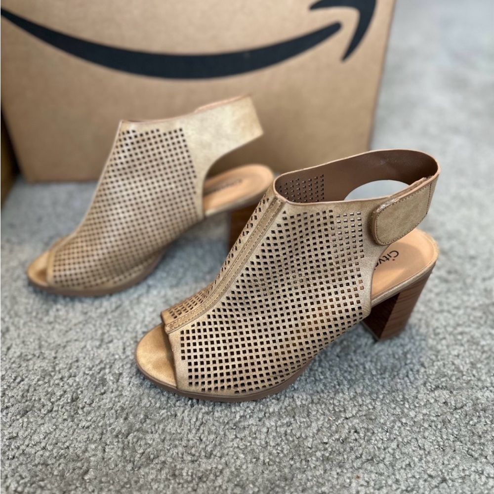 Women’s size 7.5 heels